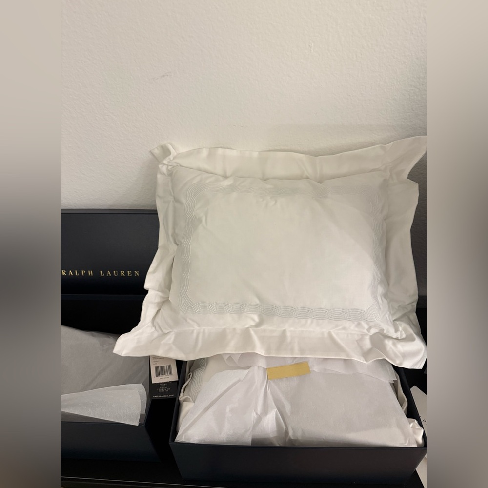 Ralph Lauren Home Spencer Cable Embroidery Throw Pillow, Set of 2 NEW W GIFT BOX